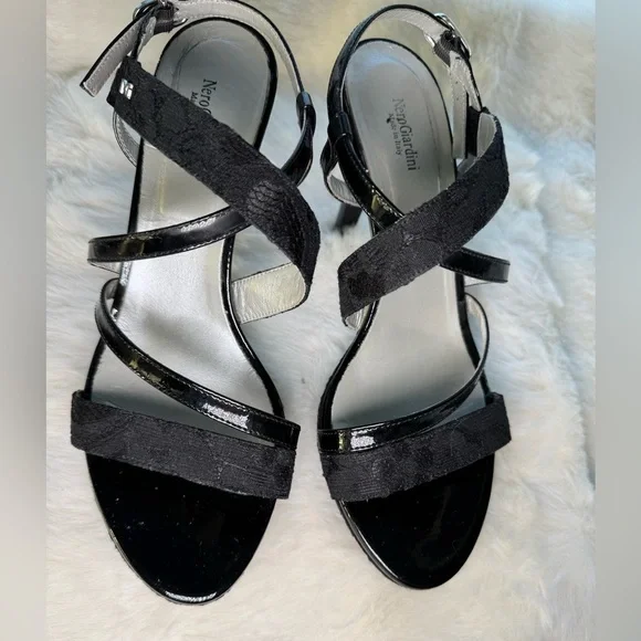NeroGiardini Platform Heels Lace Sandals - Picture 6 of 10